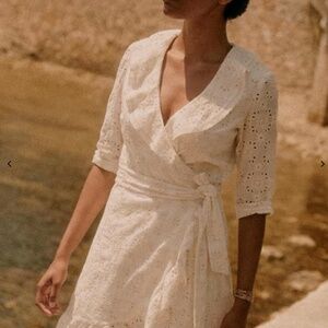 Sezane  robe Asianne Cream Lace Mini Dress